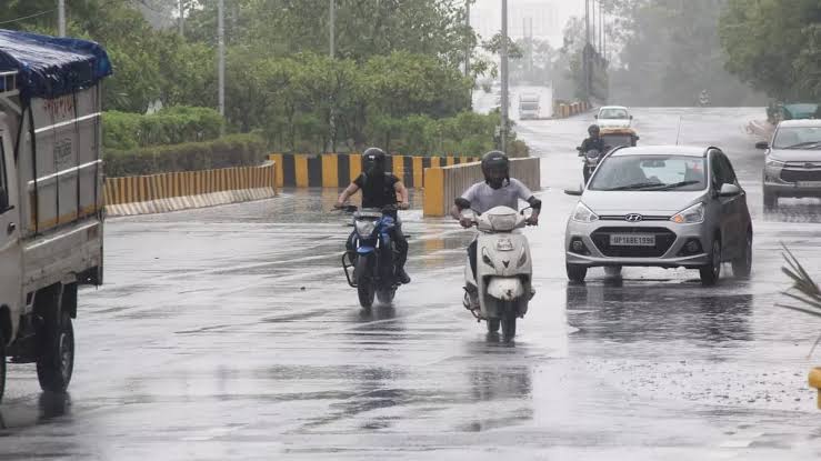 महाराष्ट्रात यंदा मान्सून लवकर येणार? पहा IMD हवामान अंदाज काय सांगत आहे.